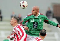 قمة الوحدات وشباب الاردن بيضاء