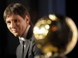 ريال مدريد مستعد لدفع 300 مليون يورو لضم ميسي