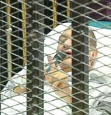 مبارك سيفضح كثيرين في المحكمة