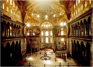 متحف "آيا صوفيا" والسائحة الظريفة