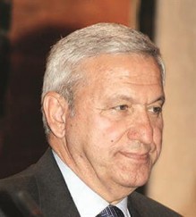 الحكومة لن تطلب من "الإنتربول" جلب الكردي لعدم الاختصاص