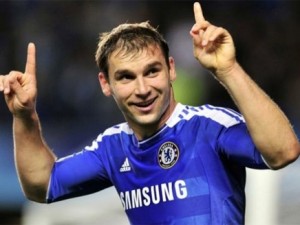 الريال والبرشا يدخلان في منافسة لضم إيفانوفيتش