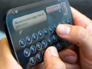 تقنية جديدة تضفي لمسة تفاعلية على الشاشات اللمسية