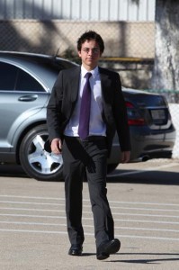 وﻟﻲ اﻟﻌﮭد ﯾﻧﺗظم ﻓﻲ دراﺳﺗﮫ اﻟﺟﺎﻣﻌﯾﺔ ﻓﻲ ﻋﺎﺻﻣﺔ اﻟﺿﺑﺎب