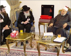 طليقة القرضاوي تفضحه وتكشف أسراره .... الشيخ عميل للموساد ويتقن العبرية