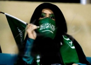 سعودية تشترط ارتباط خطيبها بصديقاتها