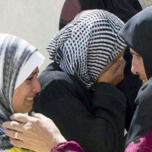 علماء الدين يحذرون من استغلال اللاجئات السوريات بزواج السترة:رجال فوق السبعين يتزوجون بقاصرات.