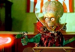 هل المخلوقات الفضائية حقيقة في بريطانيا ؟