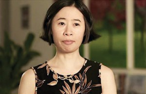 سيدة تحصل على لقب ملكة البخل