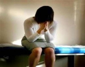 الجنايات تبرء أردنية من تهمة اغتصاب خادمة !