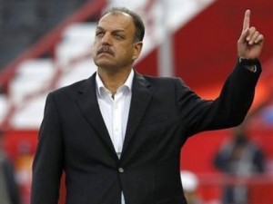 حمد يشرح اسباب خروج المنتخب الوطني من الدور الاول من بطولة غرب اسيا