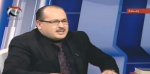 بالفيديو: مذيع سوري يقول "كل طويل أبله" فيتذكر بشار فيدخل بورطة