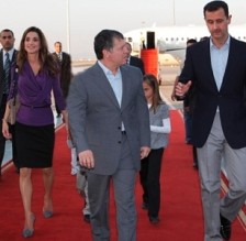 الأسد هاتف الملك