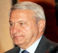 الكردي مُقْفِلا باب الوساطات معه: لن أغادر لندن الى عمّان أبدا