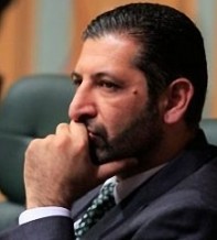 القضاة: شباب في السجون و آخرون تحت التراب.. والفاسدون يرتعون ويلعبون و يسكرون