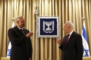 عبيدات :سنضطر لتقديم تنازلات لإسرائيل في ملف الأسرى