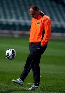 حمد يجدد عقده مع منتخب الأردن