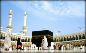 انباء عن فصل النساء عن الرجال في الطواف