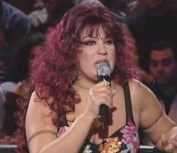 فيفي عبده : لن أعتزل الرقص