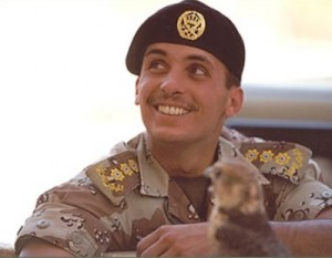 صورة مميزة للامير حمزة مع ابنته هيا