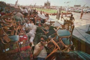 شاهد: صور نادرة لحادث اغتيال "السادات"