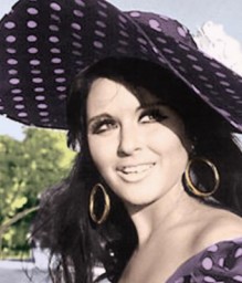 تاريخ ميلاد عبد الحليم حافظ كان تاريخ وفاتها ... شاهد آخر صور سعاد حسني قبل رحيلها وكيف كان شكلها