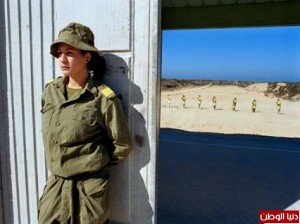 شاهد بالصور: كيف تعيش مجندات الجيش الاسرائيلي
