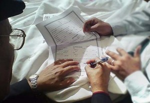 "الافتاء" تحذر من دعوات تكوين أسر دون عقد شرعي