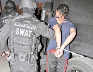 مصرع مطلوب خطير بمداهمة امنية في ذيبان