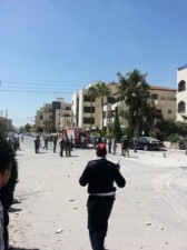 بالفيديو والصور ... انهيار مبنى في الصويفية