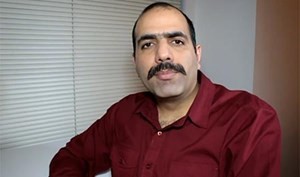 بالفيديو.. مليونا مشاهدة لرجل يحلق «شاربه» صعقا بالكهرباء