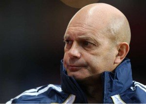 مفاجأة.. مدرب النشامى توجه إلى انجلترا بدلاً من أستراليا !