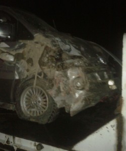 بالصور ... وفاتان واصابة خطيرة اثر حادث سير مروع وقع بين "باص ومركبة" على طريق الازرق