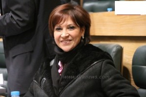 بالفيديو - نواب يتبادلون الغزل مع الوزيرة