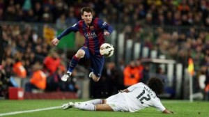 مورينيو يفضل ميسي على رونالدو بهذا التصريح الناري