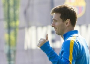 بالفيديو.. ميسي يثبت جاهزيته للكلاسيكو بـ"برتقالة" !