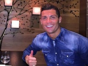 بالفيديو...كريستيانو رونالدو يكشف عن منزله الجديد في مدريد