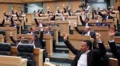 "الخمرة" تثير الجدل تحت القبة والشوبكي يطالب بفضح تجار المخدرات والمروجين للمواد الممنوعة