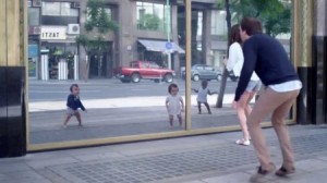 فيديو رائع .. رقص اطفال مثير .. ولكنهم في الحقيقة ليسوا اطفالا ..!!