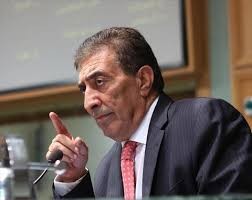 الطراونة للنواب : احترموا هيبة المجلس بمراسلاتكم