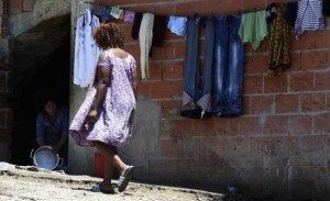 عصابات جزائرية استغلت 5 آلاف مهاجرة بالدعارة