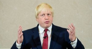 وزير الخارجية البريطاني يظهر بملابس لا تصدق!!