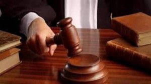 "غسل السيارة" تسجن مسؤولا رفيعا 15 عاما