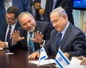 ليبرمان يبرر احتضان قاتل الأردنيين :"اسرائيل تقف مع موظفيها اذا أخطأوا"