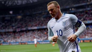 قرار مفاجئ من روني ينهي به مسيرته مع "منتخب الأسود"