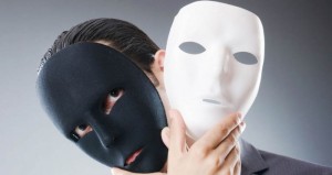 لغة كاشفة وشخصيات خداعة !