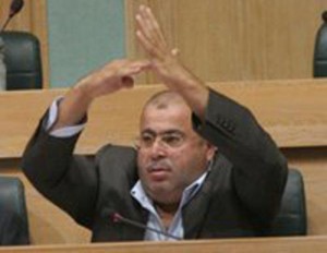 عطية يسأل عن موقف الحكومة من تهديدات اسرائيل