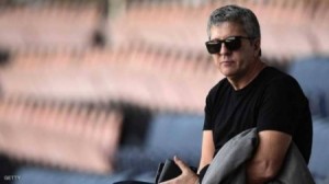 والد ميسي يفسر "البند الصادم" في عقد برشلونة!