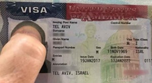 هدية ترمب الجديدة: المستوطنون يدخلون امريكا بدون فيزا!