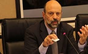 هل يلزم الرزاز مدارس القطاع الخاص بتحويل رواتب المعلمات إلى البنوك؟